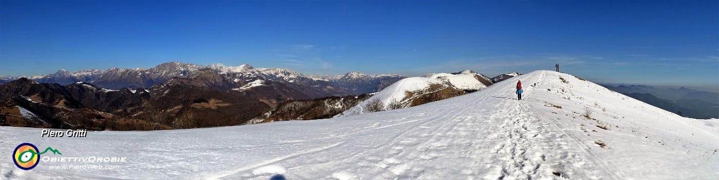 77 Verso la 'Porta del Palio' ....jpg